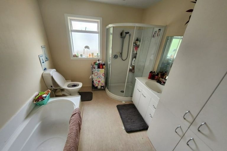 Photo of property in 35 Eastern Terrace, Beckenham, Christchurch, 8023