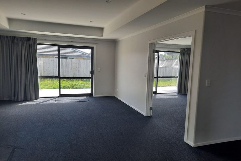 Photo of property in 284 Dixon Road, Fitzroy, Hamilton, 3206