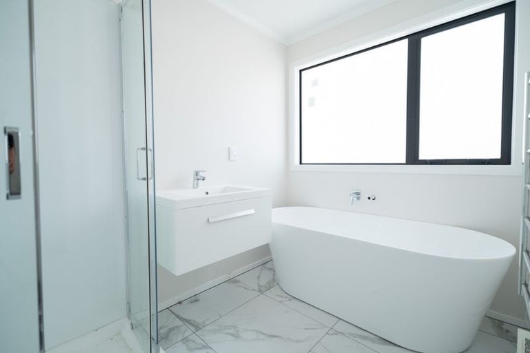 Photo of property in 90a Warspite Avenue, Cannons Creek, Porirua, 5024