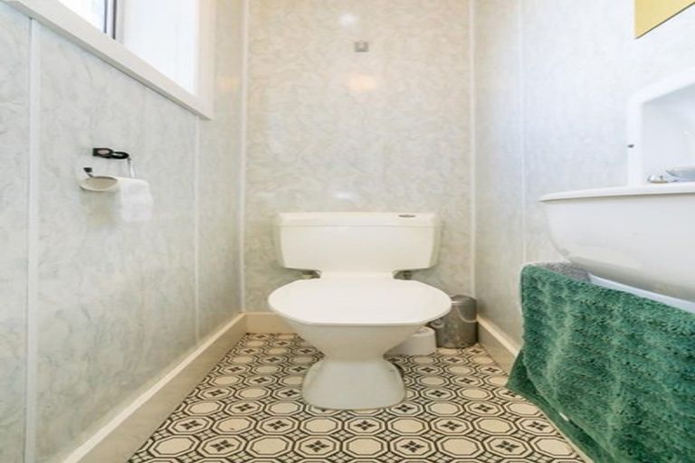 Photo of property in 119 Eglinton Road, Mornington, Dunedin, 9011