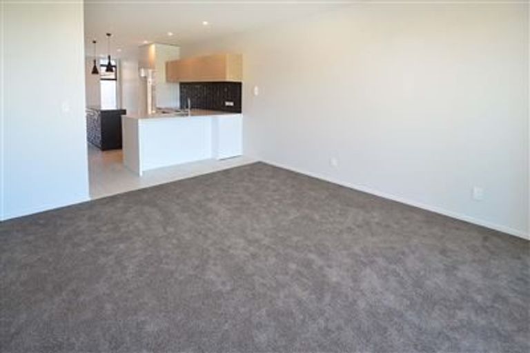 Photo of property in 20/4 Stables Lane, Silverdale, 0932