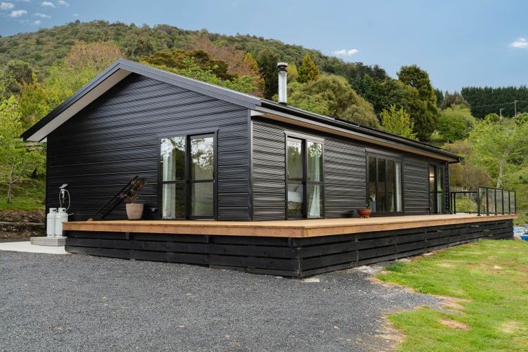 Photo of property in 25 Mcmaster Road, Saddle Hill, Dunedin, 9076