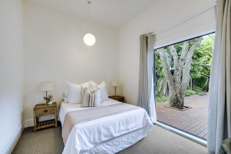 Photo of property in 6 Hall Street, Napier South, Napier, 4110