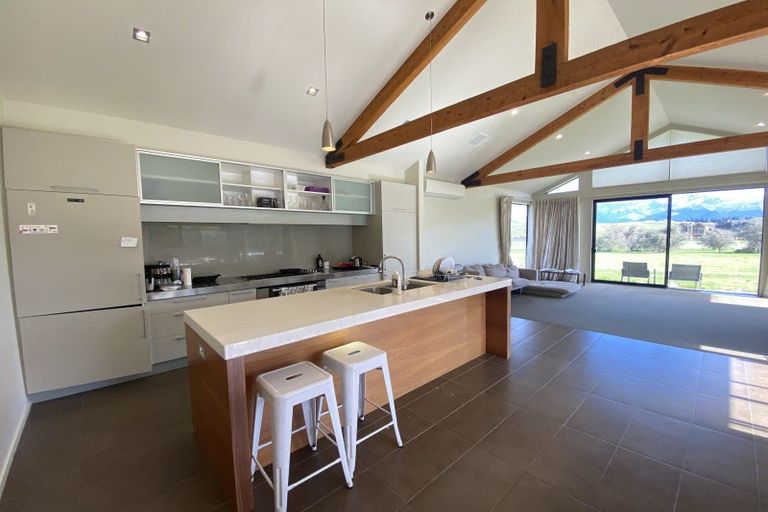 Photo of property in 3 Reading Court, Jacks Point, Queenstown, 9371