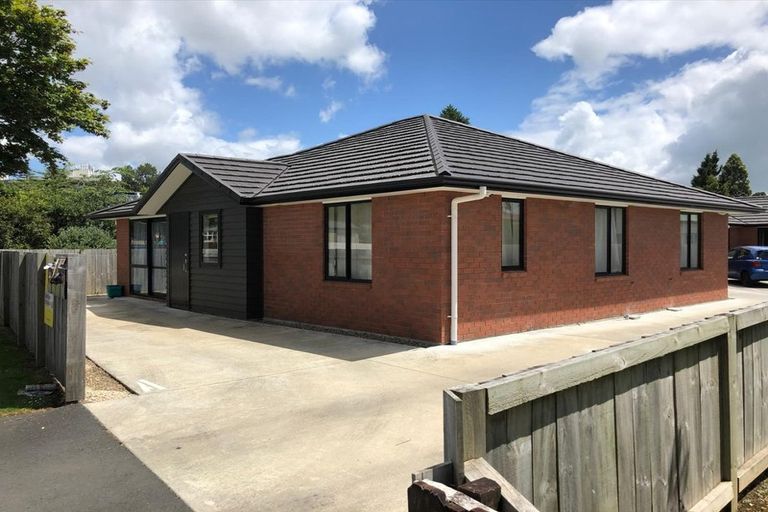 Photo of property in 1/7 Vesty Avenue, Hillcrest, Hamilton, 3216