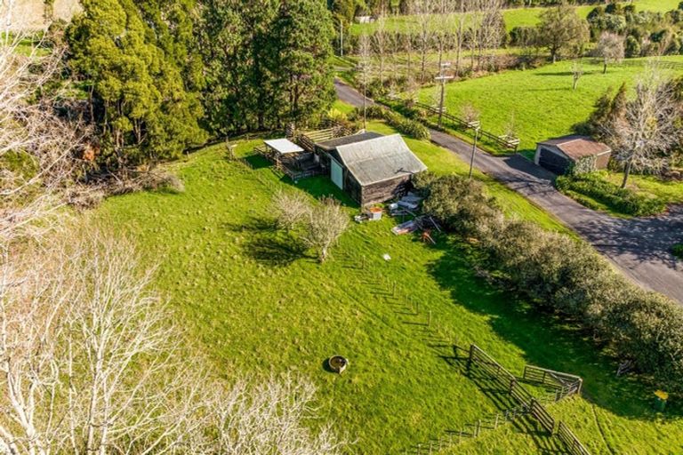 Photo of property in 33 Quinns Road, Clevedon, Papakura, 2585