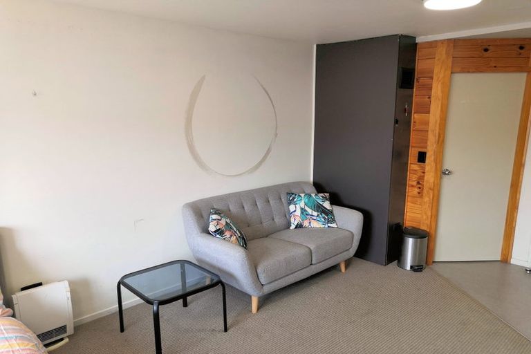 Photo of property in Martin Square Apartments, 511/20 Martin Square, Te Aro, Wellington, 6011
