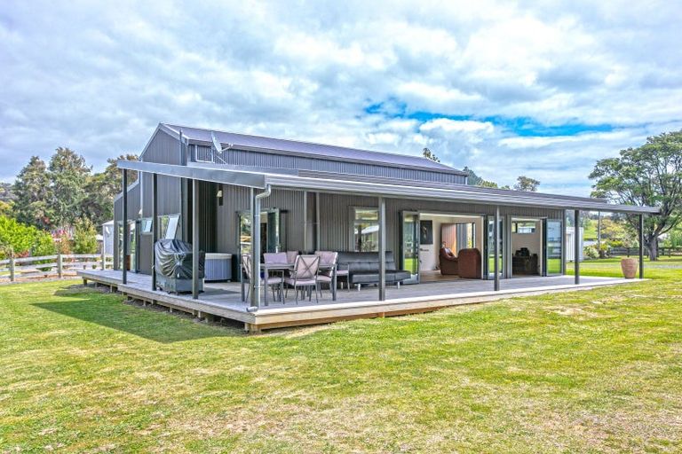 Photo of property in 1100 Hauraki Road, Coromandel, 3506