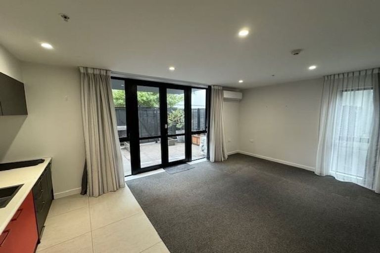 Photo of property in 6/12 Latimer Square, Christchurch Central, Christchurch, 8011