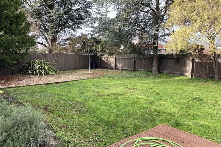 Photo of property in 12 Hosking Place, Masterton, 5810