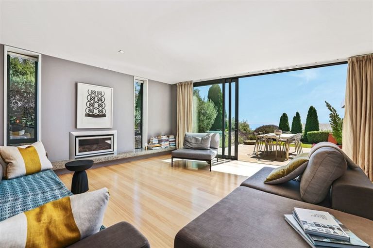 Photo of property in 130 Richmond Hill Road, Richmond Hill, Christchurch, 8081