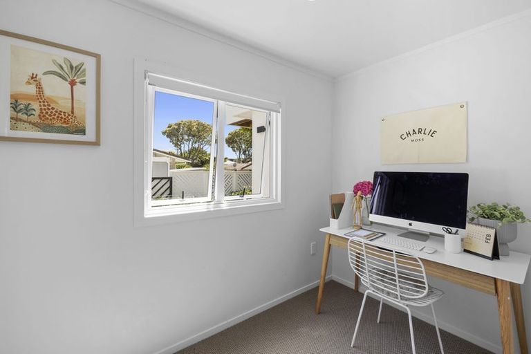 Photo of property in 26 Mclean Street, Strandon, New Plymouth, 4312