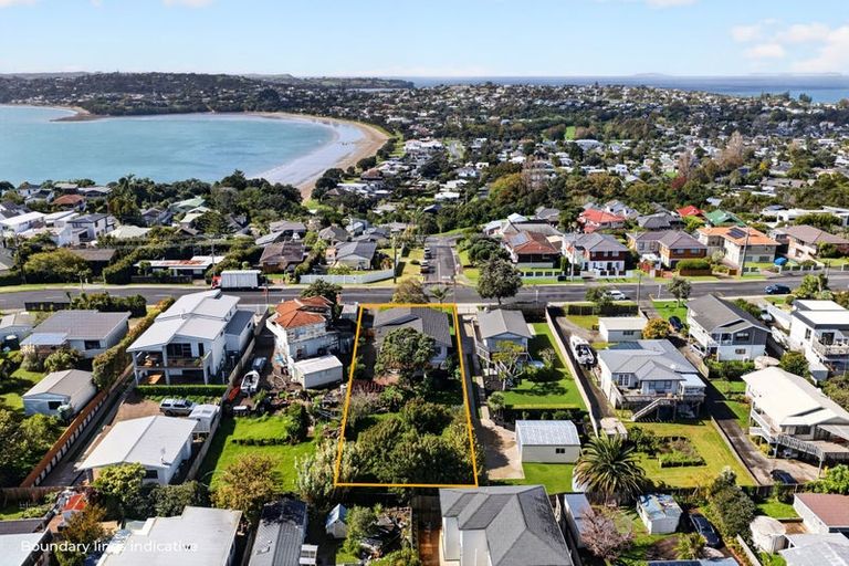 Photo of property in 86 Stanmore Bay Road, Stanmore Bay, Whangaparaoa, 0932