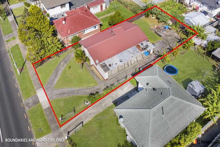 Photo of property in 227 Bairds Road, Otara, Auckland, 2023