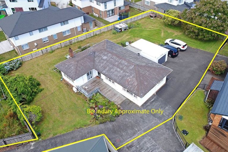 Photo of property in 4 Abel Tasman Avenue, Henderson, Auckland, 0610