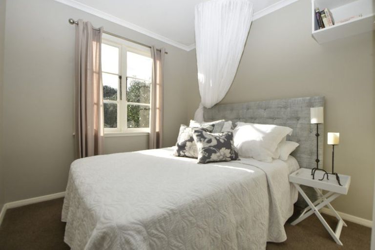 Photo of property in 69 Nelson Crescent, Carterton, 5713