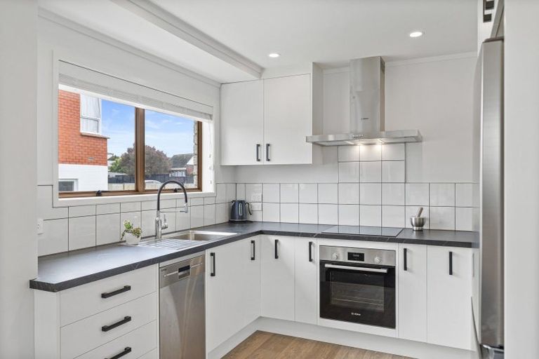 Photo of property in 16 Moana Place, Morrinsville, 3300