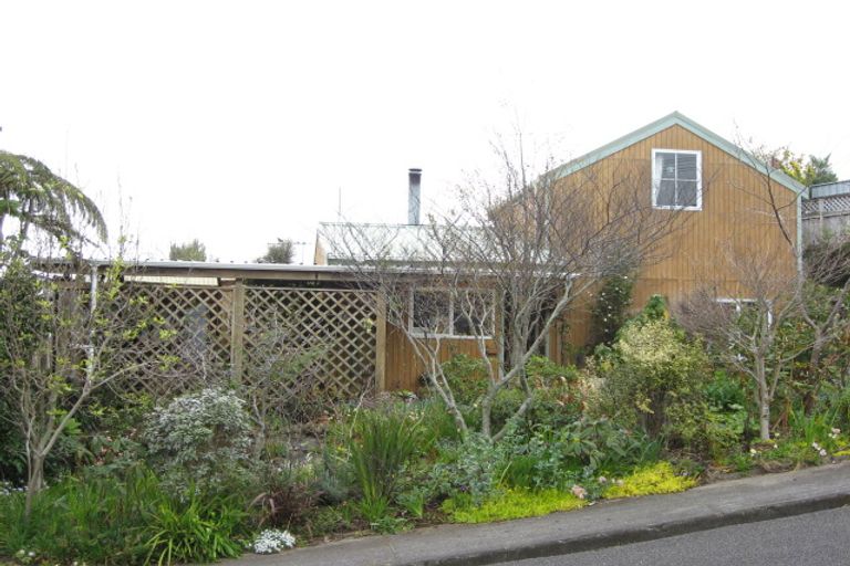 Photo of property in 54 Ballance Street, Lower Vogeltown, New Plymouth, 4310