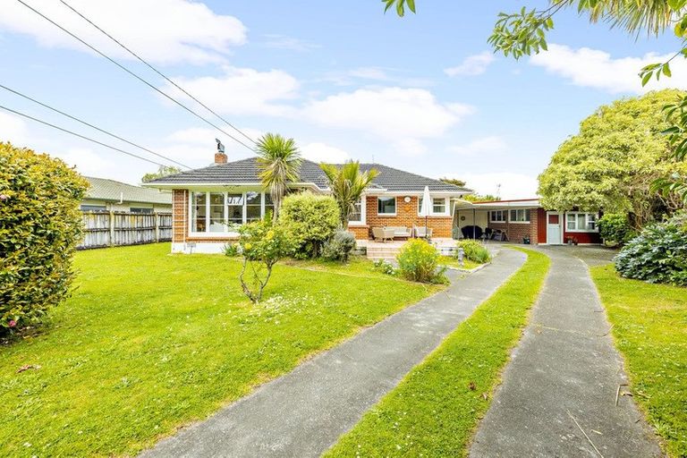 Photo of property in 97 Clevedon Road, Papakura, 2110