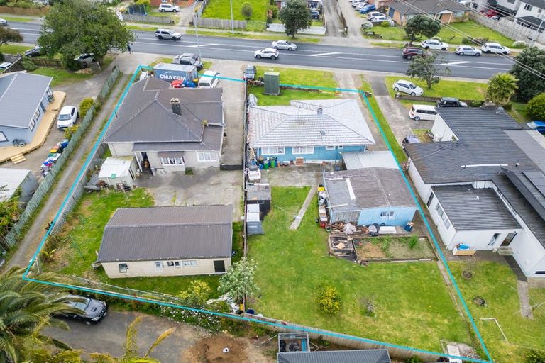 Photo of property in 306 Massey Road, Mangere East, Auckland, 2024