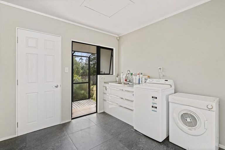 Photo of property in 428 Waimate Road North, Kerikeri, 0293