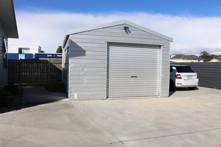 Photo of property in 2c2d Haggitt Street, Feilding, 4702