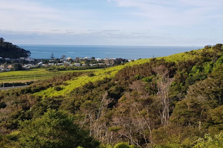 Photo of property in 18 Azimuth Road, Tairua, 3508