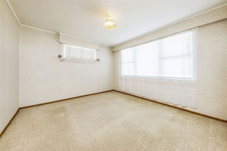 Photo of property in 306 Massey Road, Mangere East, Auckland, 2024