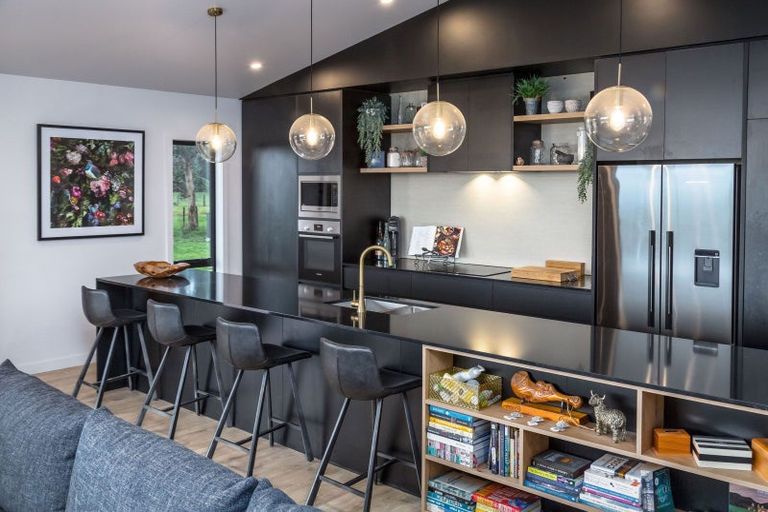 Photo of property in 52 Cross Creek Road, Western Lake, Featherston, 5773