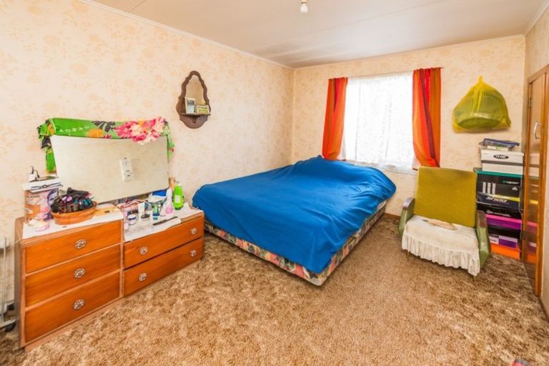 Photo of property in 34 Titoki Street, Castlecliff, Whanganui, 4501