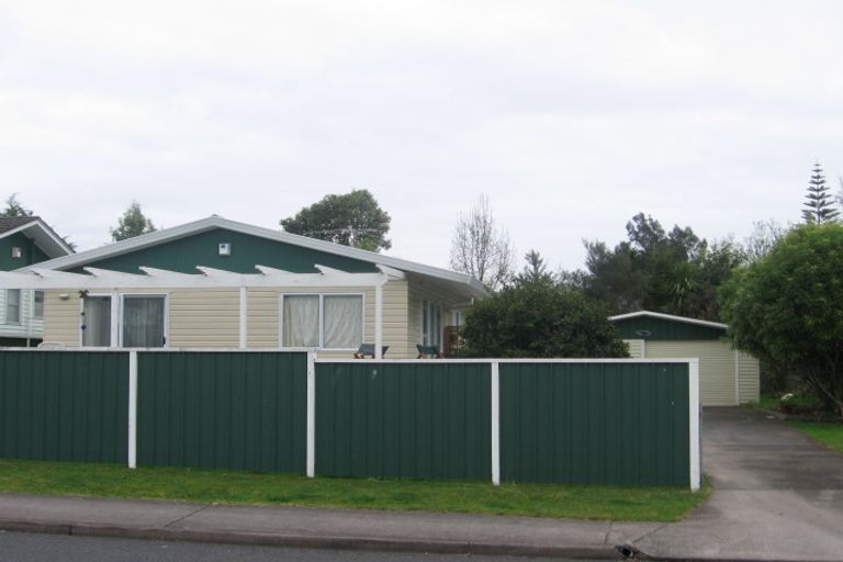 Photo of property in 69a Greenhaven Avenue, Opaheke, Papakura, 2113