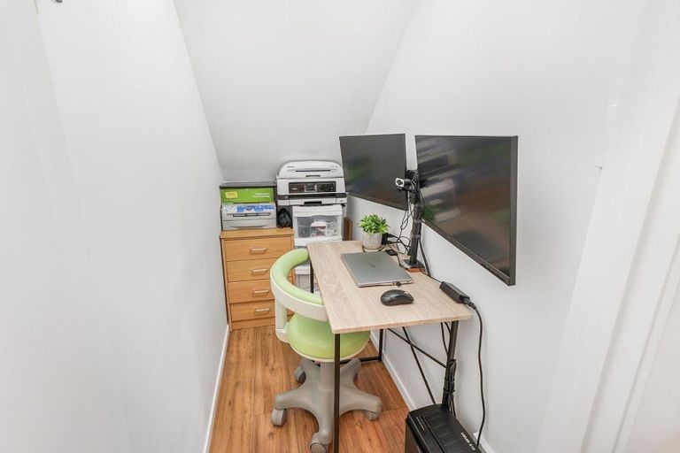 Photo of property in 2/12 Liston Crescent, Hillcrest, Hamilton, 3216