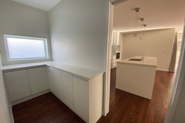 Photo of property in 43 Remuremu Street, Long Bay, Auckland, 0630