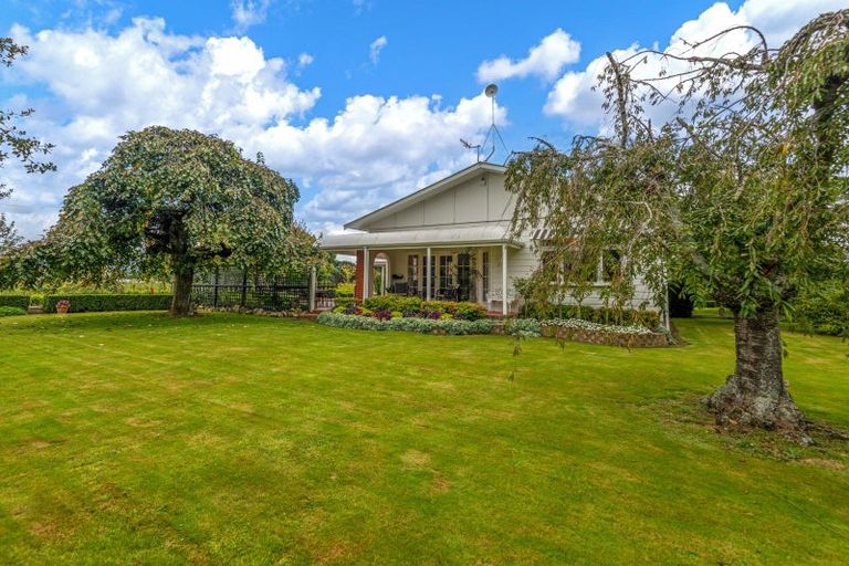 Photo of property in 521 Ruawhata Road, Mangatainoka, Pahiatua, 4982