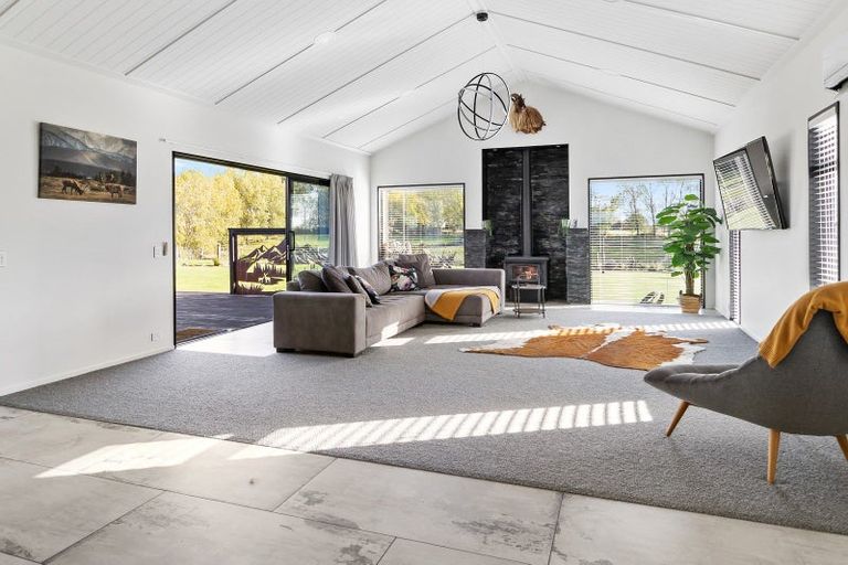 Photo of property in 599 Claremont Road, Claremont, Timaru, 7972