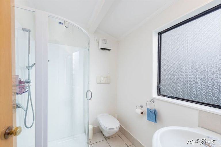 Photo of property in 2/1 Stellin Street, Boulcott, Lower Hutt, 5011