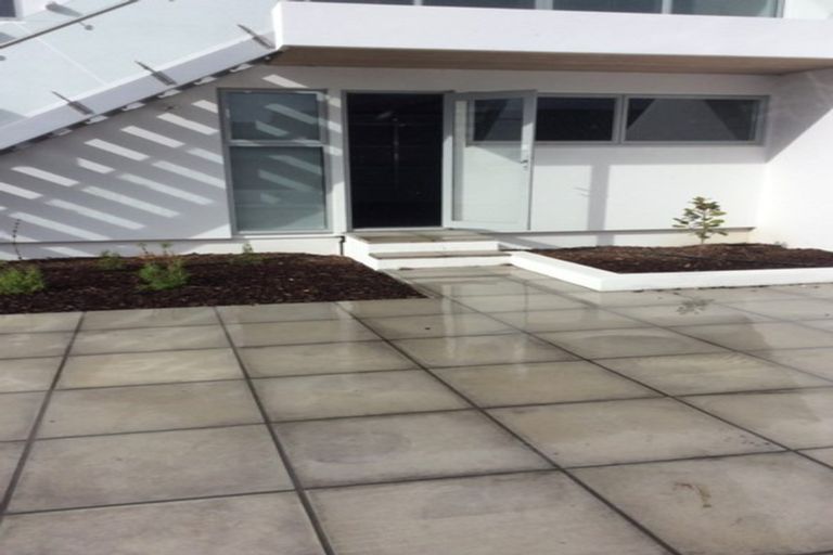 Photo of property in 224 Mount Pleasant Road, Mount Pleasant, Christchurch, 8081