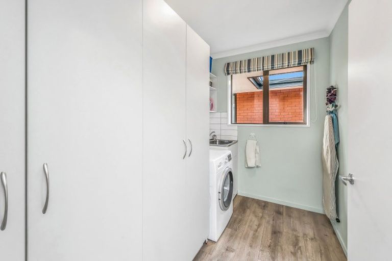 Photo of property in 11 Stanwood Grove, Darfield, 7510