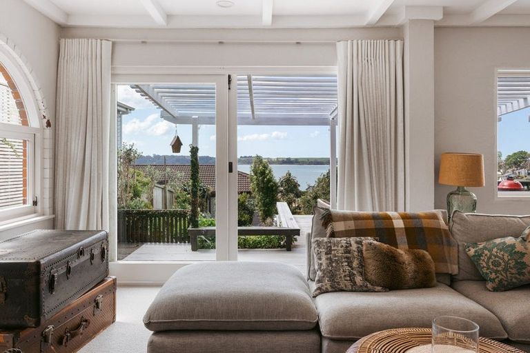 Photo of property in 19 Bramley Drive, Omokoroa, 3114