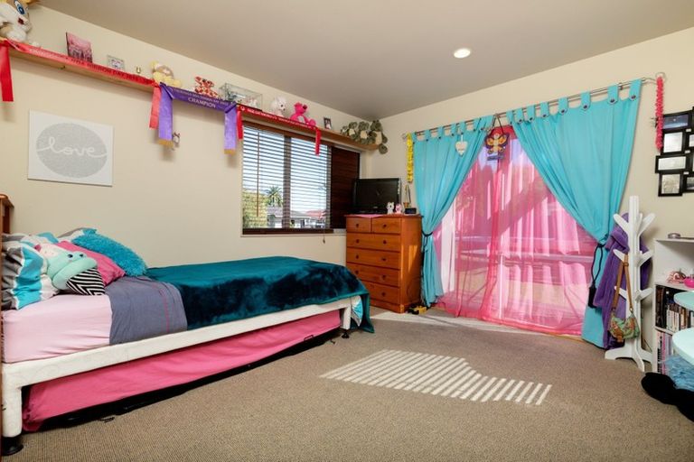 Photo of property in 27 Bermuda Drive, Papamoa Beach, Papamoa, 3118