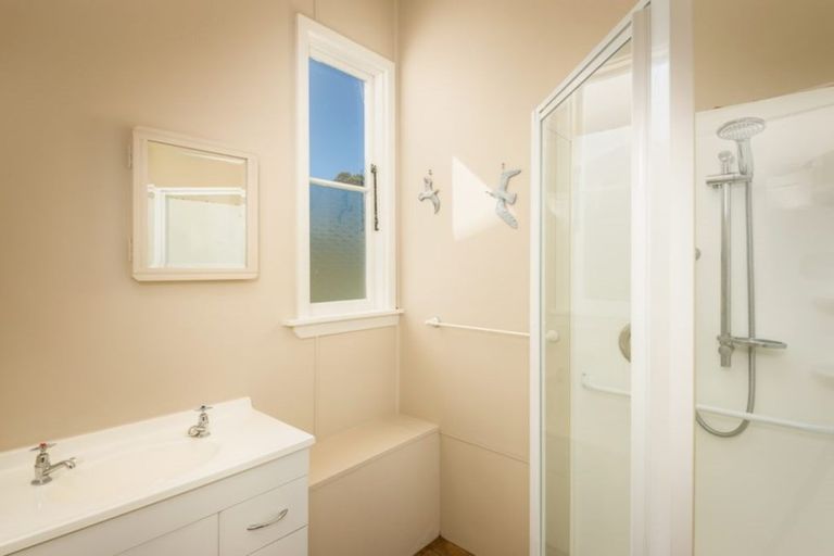 Photo of property in 20 Chorlton Road, Okains Bay, 7583