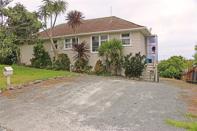 Photo of property in 8 Matangi Terrace, Snells Beach, 0920