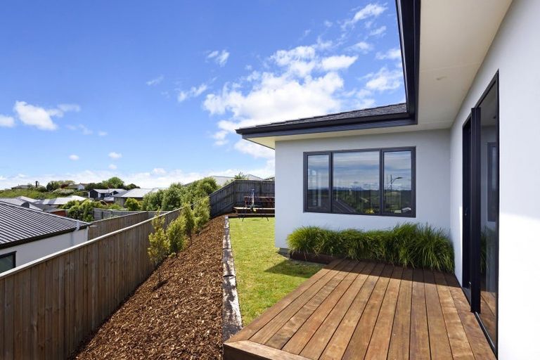 Photo of property in 50 Katania Heights, Brightwater, 7022