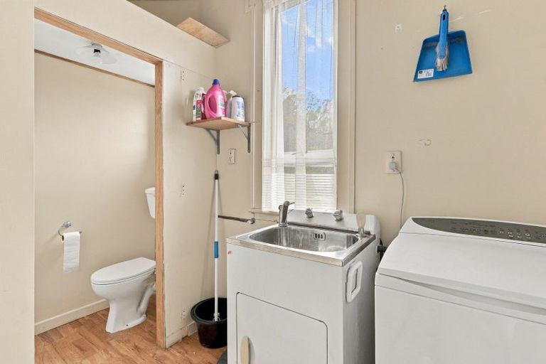 Photo of property in 2 John Street, Abbotsford, Dunedin, 9018