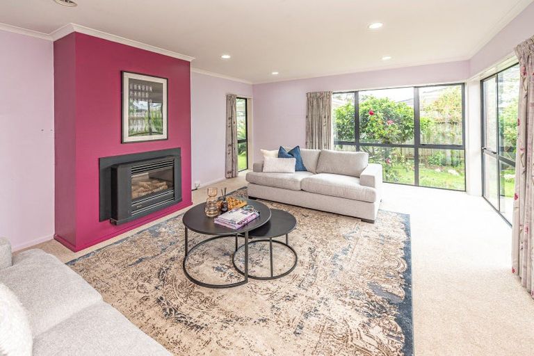 Photo of property in 36 Kakaho Drive, Tawhero, Whanganui, 4501