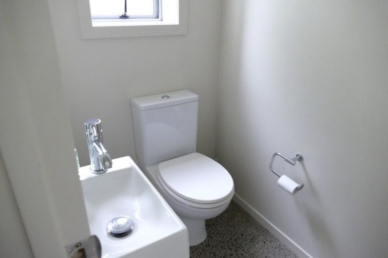 Photo of property in 630 Beach Road, Browns Bay, Auckland, 0630