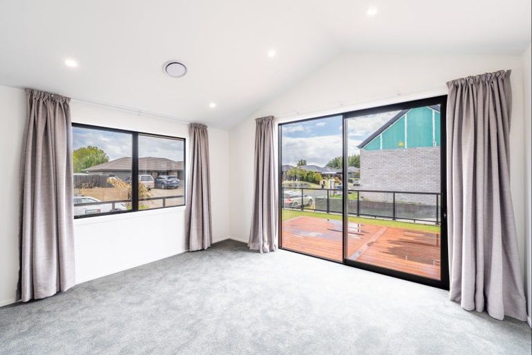 Photo of property in 97 Hoffman Court, Waikiwi, Invercargill, 9810
