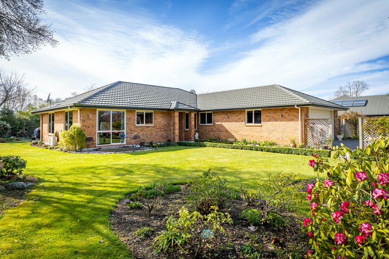 Photo of property in 36 Tancred Street, Geraldine, 7930