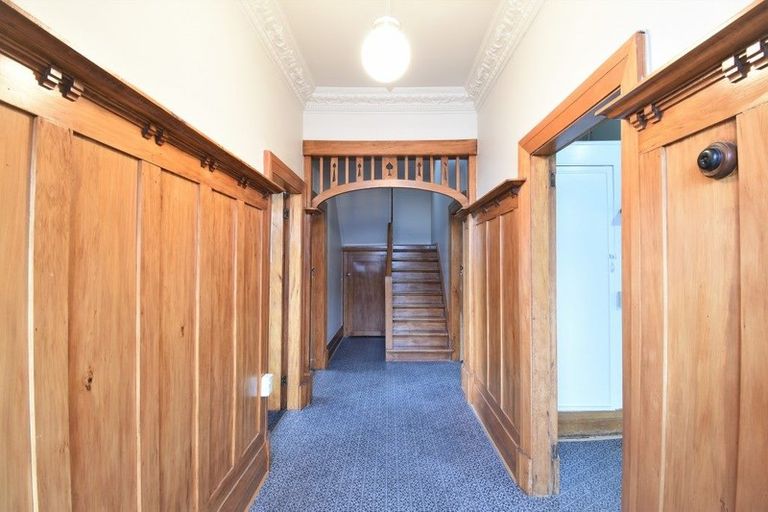 Photo of property in 10 Saint Heliers Court, Clyde Hill, Dunedin, 9011