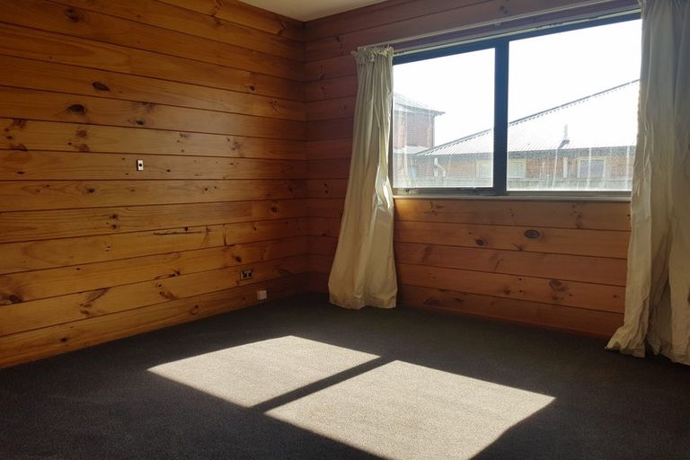 Photo of property in 17 Centennial Avenue, Riccarton, Christchurch, 8041